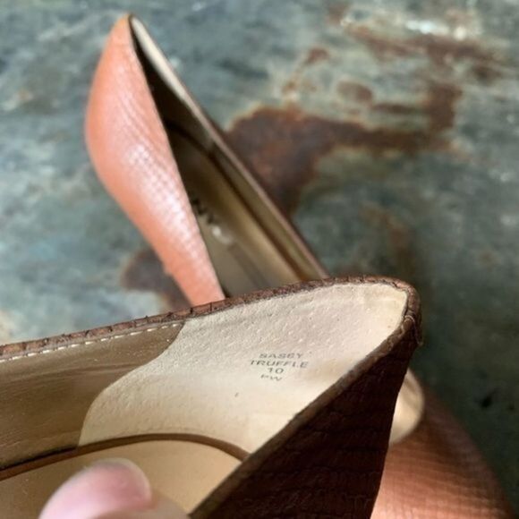 DKNY Tan Camel High Heels Snakeskin Size 10 - Picture 6 of 9